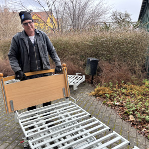 Demontering av sängar - 6ton skrot