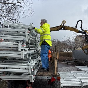Pålastning av sängar - 6ton skrot