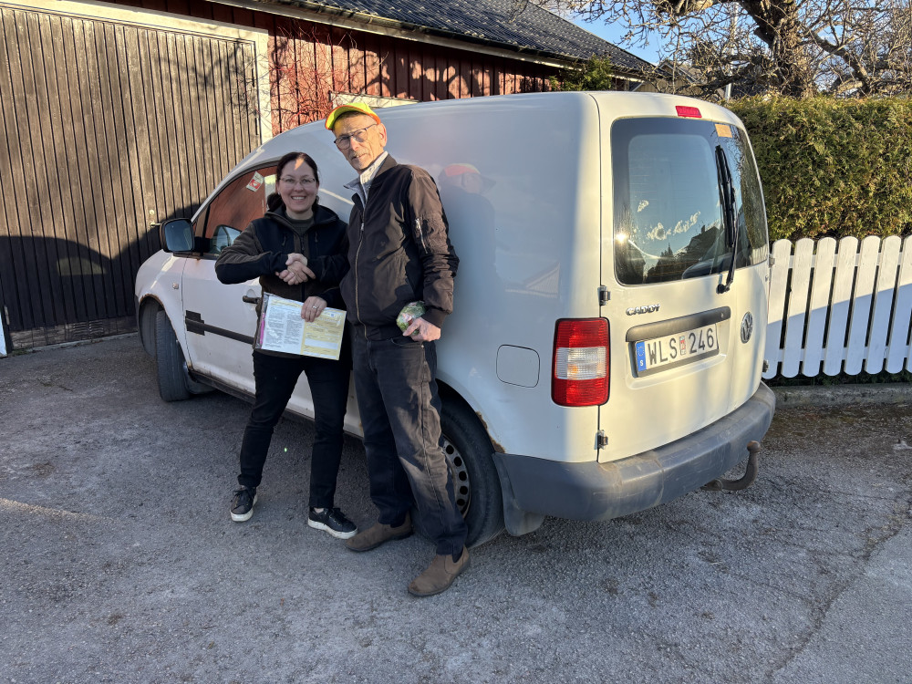 VW Caddy donerad till Team Solros
